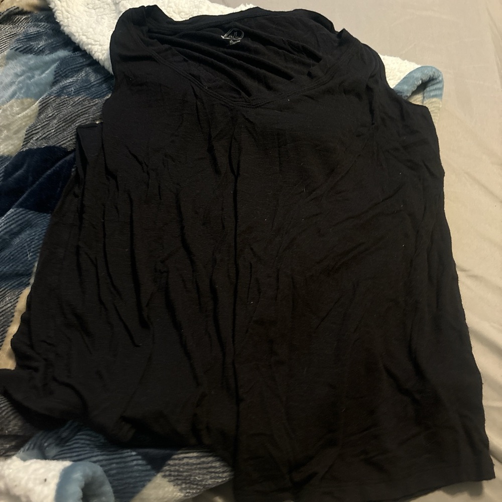 Women's Black Sleeveless Top